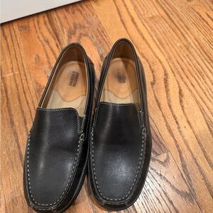 Johnston & Murphy Black Leather Loafers
